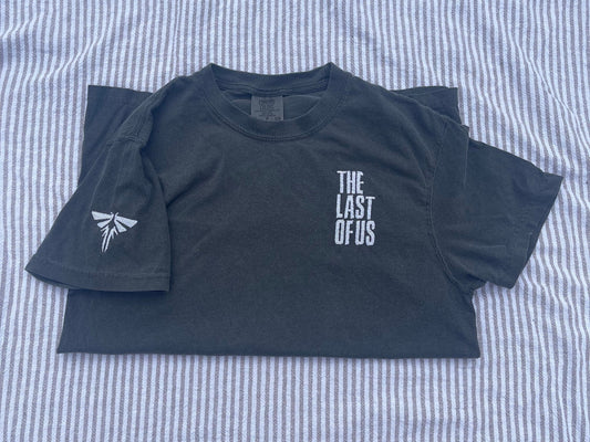 The Last of Us EMBROIDERED T-Shirt/Joel Miller/Ellie Williams